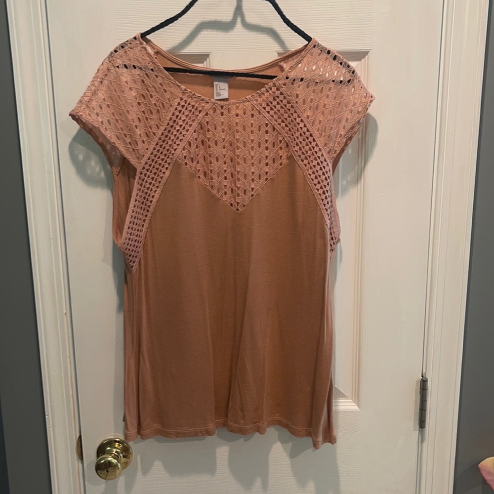 H&M top never worn